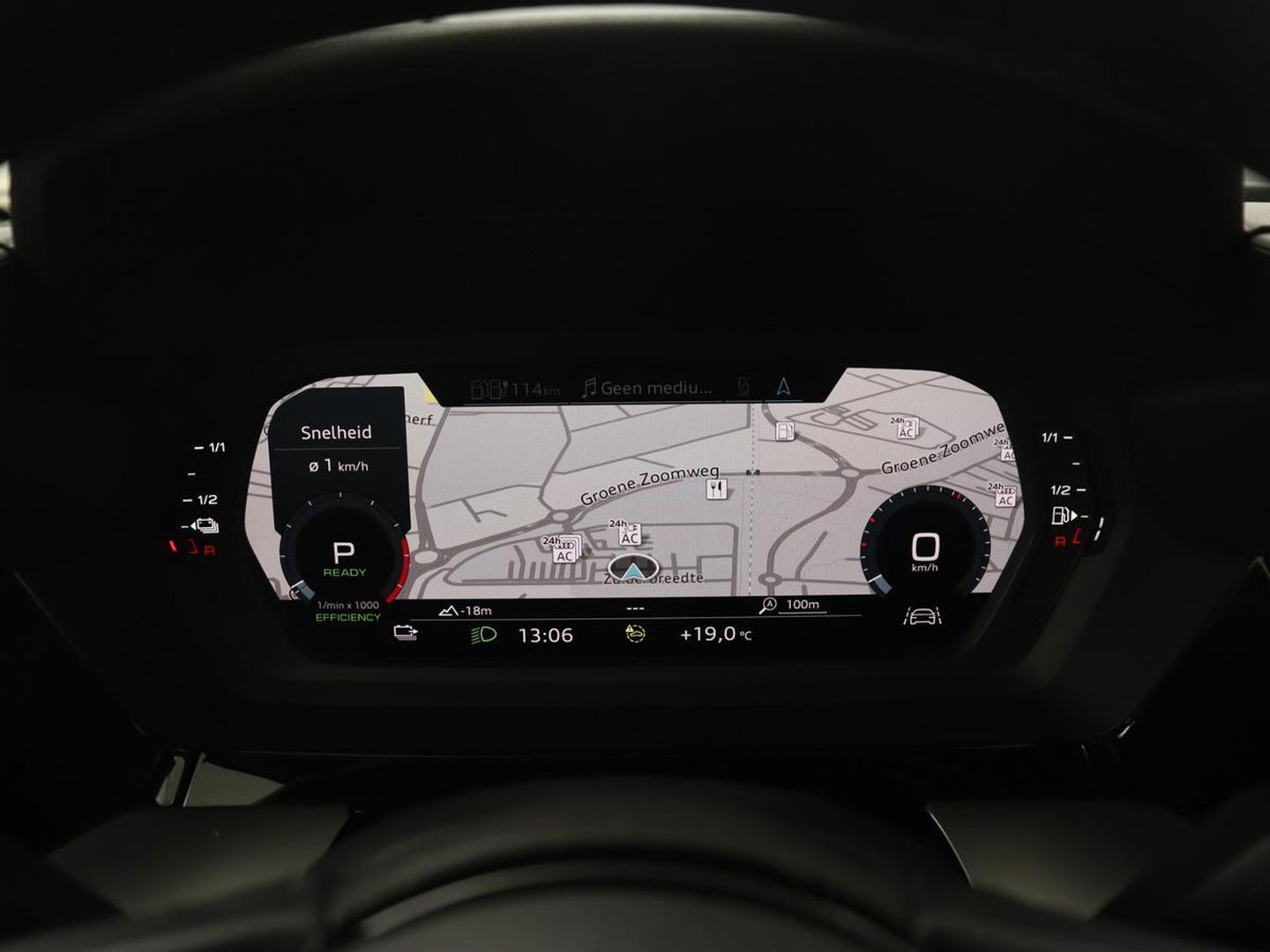 Audi A3 40 TFSI e Edition | Navigatie | Virtual Cockpit | Carplay | Climate control | Getint glas | Cruise control | Full LED | PHEV | Plug In