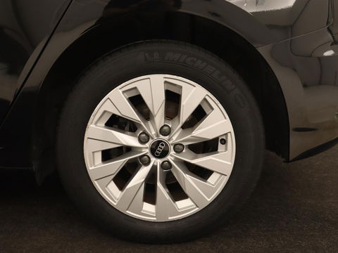 Audi A3 40 TFSI e Edition | Navigatie | Virtual Cockpit | Carplay | Climate control | Getint glas | Cruise control | Full LED | PHEV | Plug In