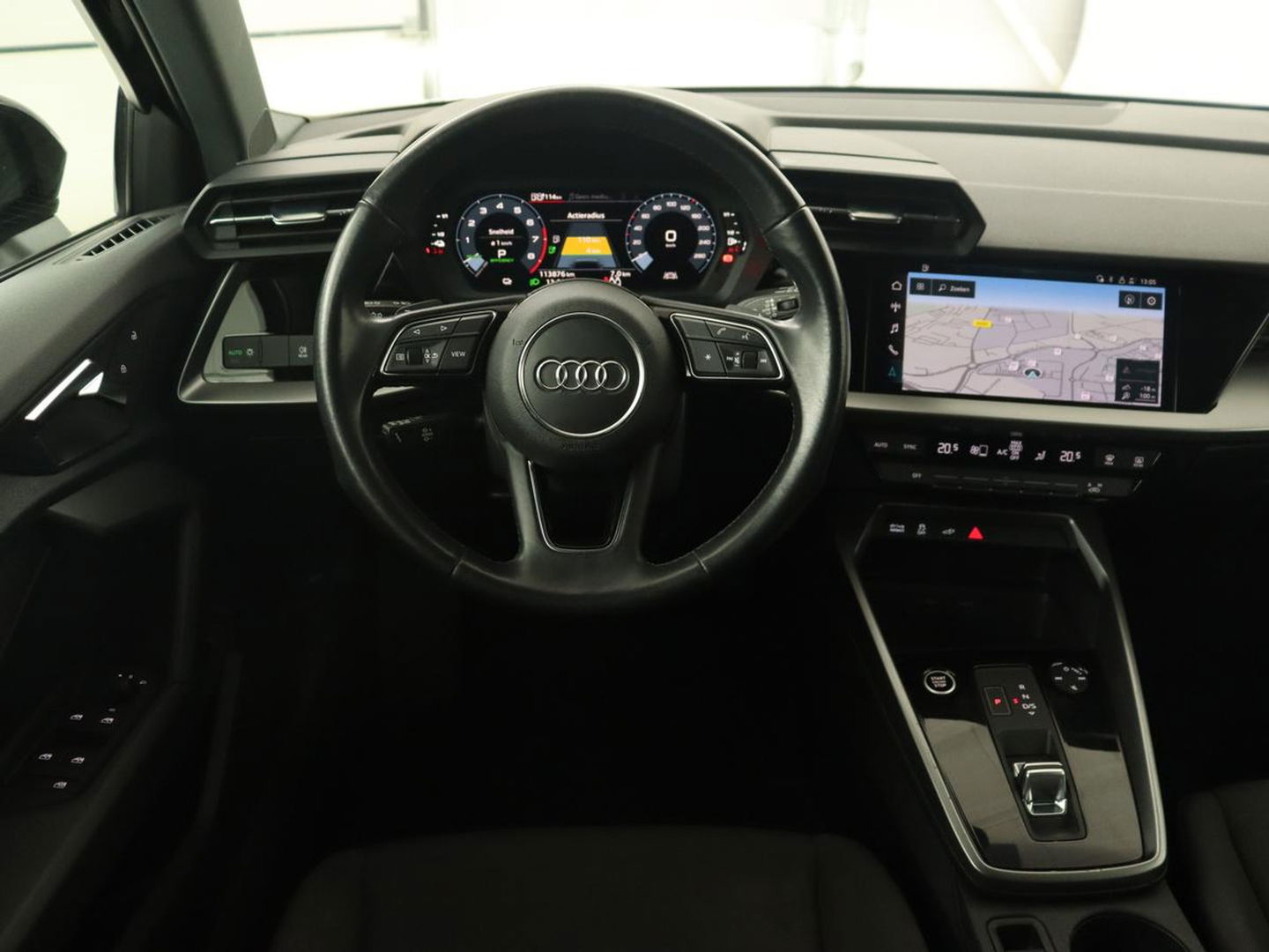 Audi A3 40 TFSI e Edition | Navigatie | Virtual Cockpit | Carplay | Climate control | Getint glas | Cruise control | Full LED | PHEV | Plug In