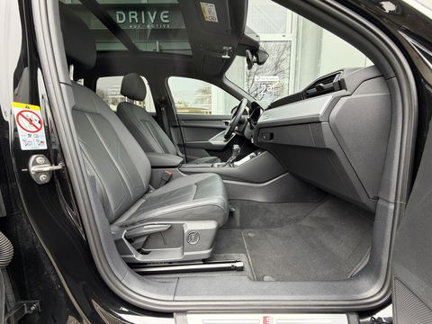 Audi Q3 45 TFSI e S edition |Black optic|Pano|Leer|Matrix|