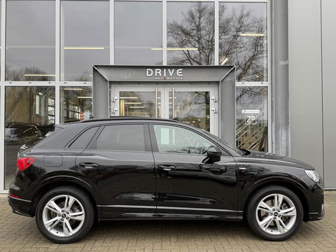 Audi Q3 45 TFSI e S edition |Black optic|Pano|Leer|Matrix|