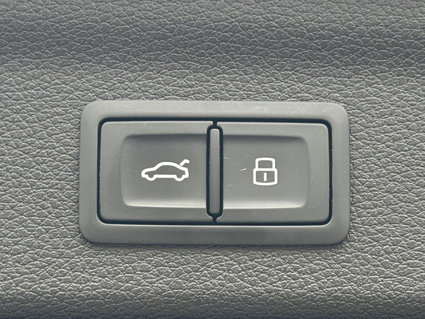 Audi Q3 45 TFSI e S edition |Black optic|Pano|Leer|Matrix|