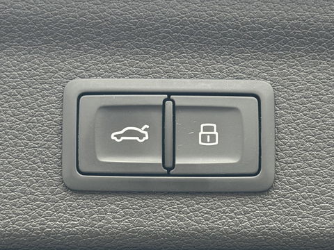 Audi Q3 45 TFSI e S edition |Black optic|Pano|Leer|Matrix|