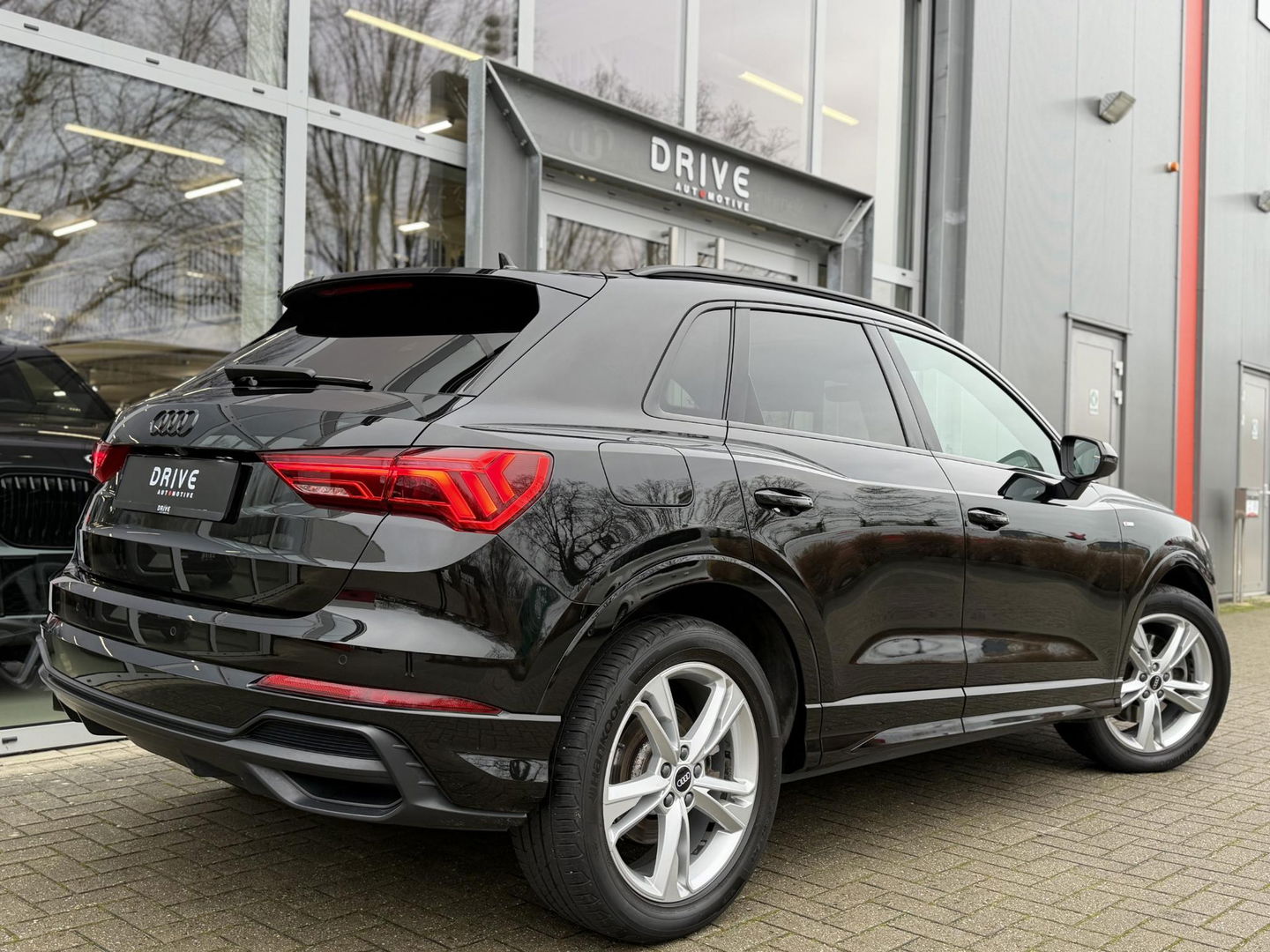 Audi Q3 45 TFSI e S edition |Black optic|Pano|Leer|Matrix|