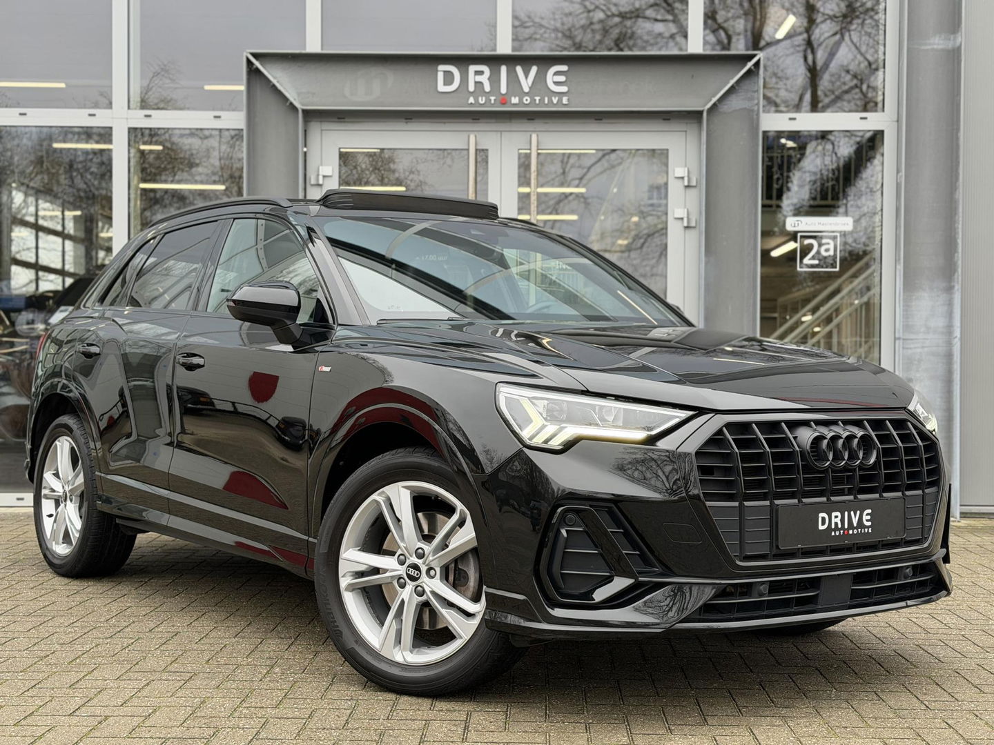 Audi Q3 45 TFSI e S edition |Black optic|Pano|Leer|Matrix|