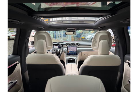 Mercedes-Benz GLC 300DE 4MATIC AMG LINE PANORAMA LEER NAVI PDC360GR.