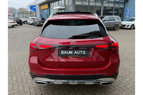 Mercedes-Benz GLC 300DE 4MATIC AMG LINE PANORAMA LEER NAVI PDC360GR.