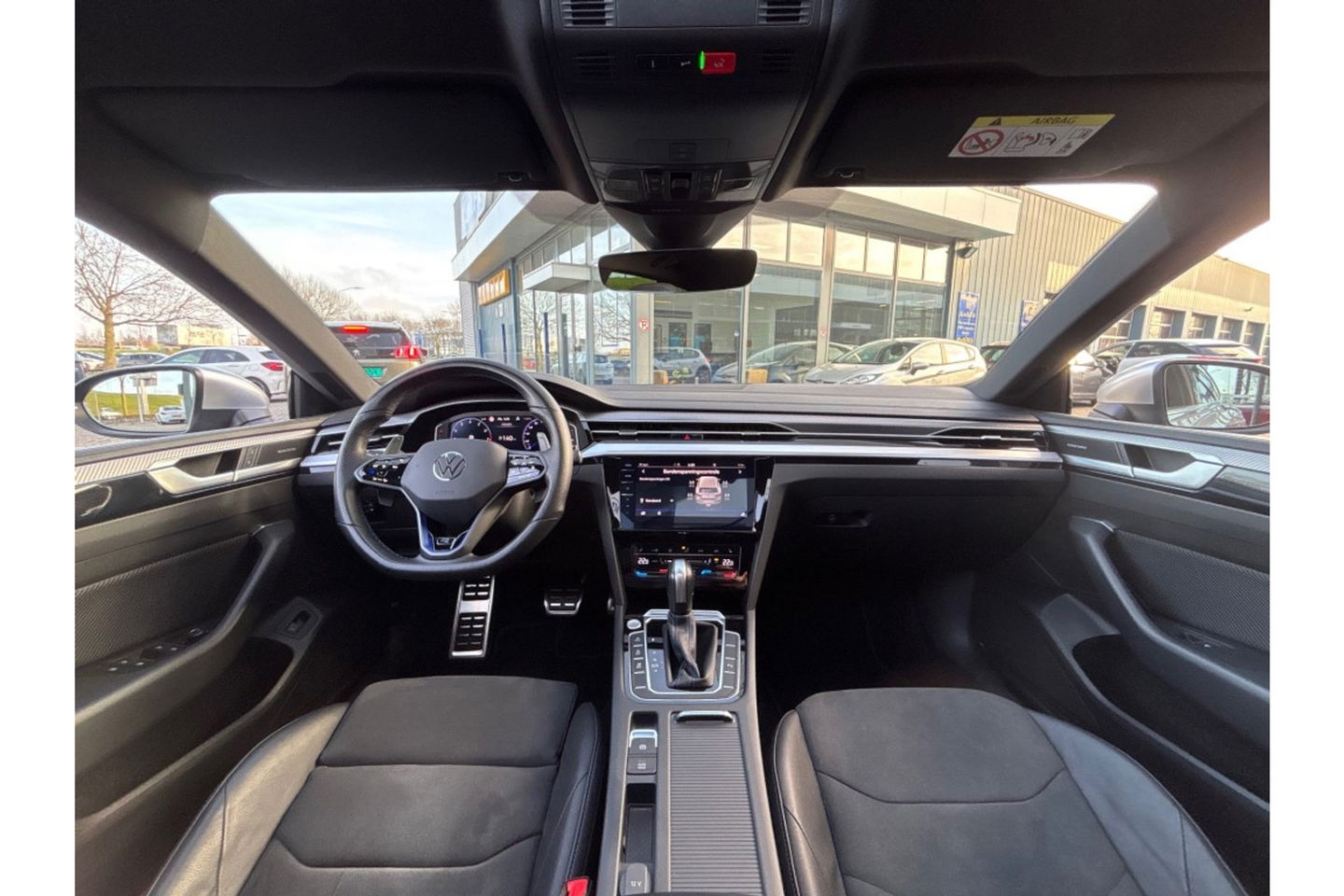 Volkswagen Arteon Shooting Brake 2.0 TSI R 320PK AUTOMAAT 4MOTION PANORAMA HEADUP.