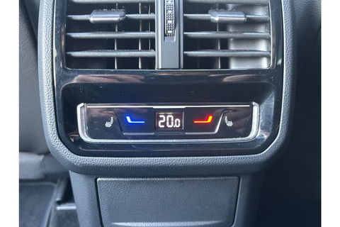 Volkswagen Arteon Shooting Brake 2.0 TSI R 320PK AUTOMAAT 4MOTION PANORAMA HEADUP.