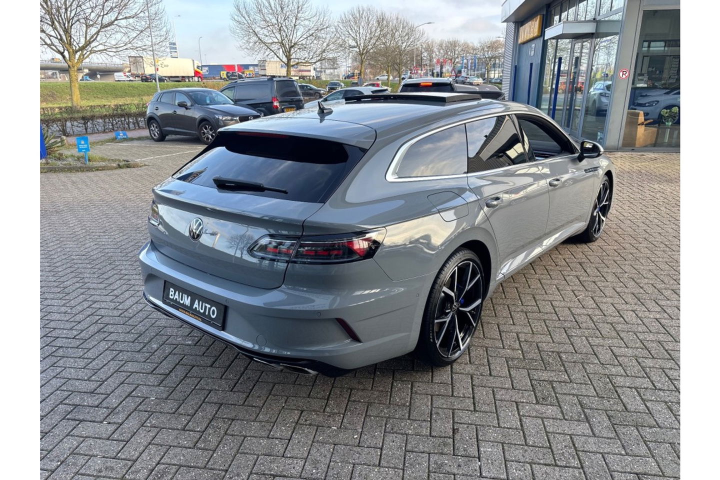 Volkswagen Arteon Shooting Brake 2.0 TSI R 320PK AUTOMAAT 4MOTION PANORAMA HEADUP.