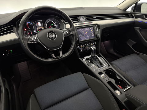 Volkswagen Passat 1.4 TSI GTE Highline | Pano | Sfeer | Carplay | Adap. Cruise | Trekh. | LED | Stoelverw.