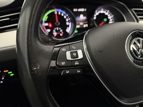 Volkswagen Passat 1.4 TSI GTE Highline | Pano | Sfeer | Carplay | Adap. Cruise | Trekh. | LED | Stoelverw.