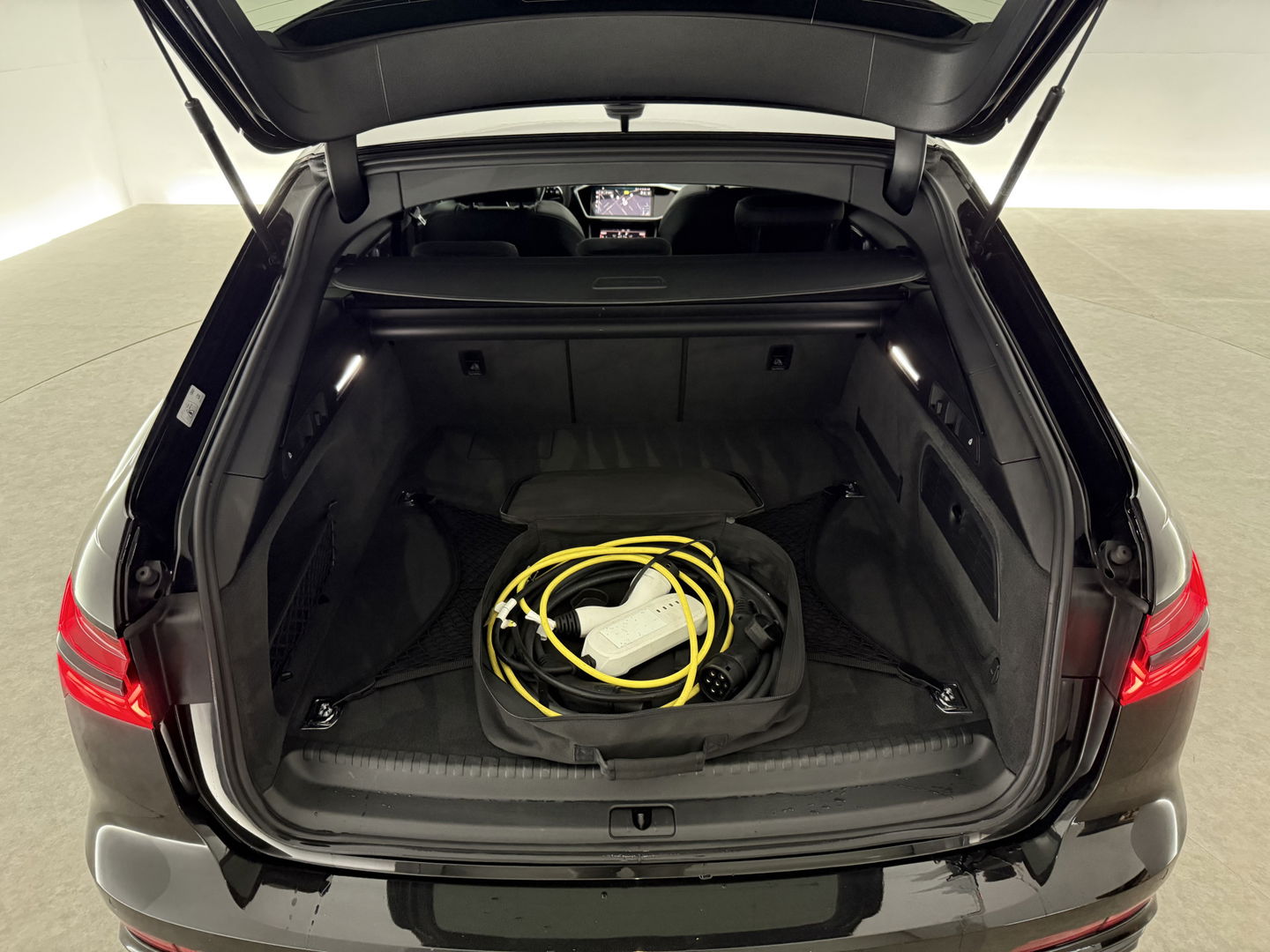 Audi A6 2.0 55 TFSI e Quattro Competition S-Line black edition | SOH 88% | Pano | Memory | Sfeer | Virtual |  Adap. Cruise | Carplay | Camera | Stoelverw. | Keyless