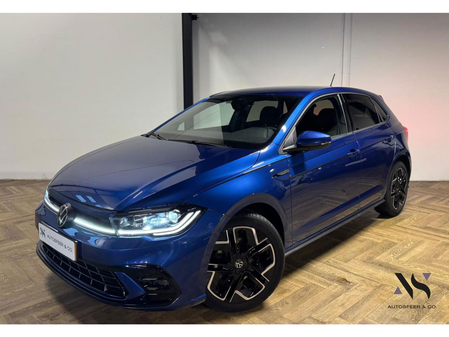 Volkswagen Polo 1.0 TSI R-Line CAM CARPLAY BLINDSPOT