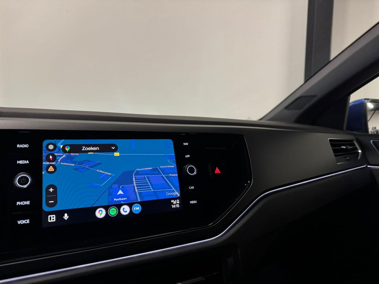 Volkswagen Polo 1.0 TSI R-Line CAM CARPLAY BLINDSPOT