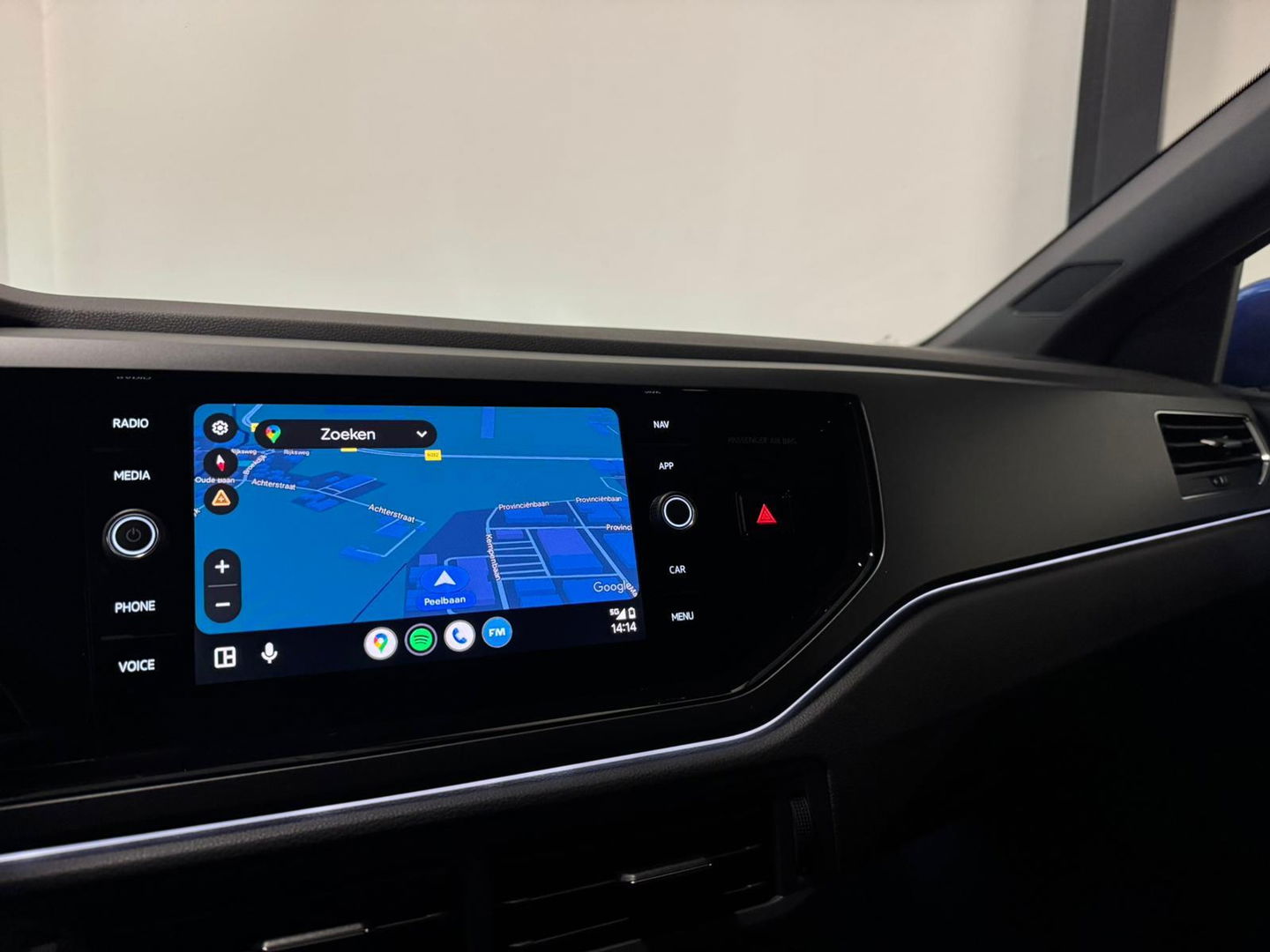 Volkswagen Polo 1.0 TSI R-Line CAM CARPLAY BLINDSPOT