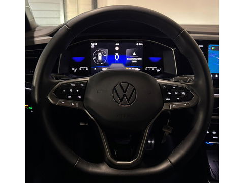 Volkswagen Polo 1.0 TSI R-Line CAM CARPLAY BLINDSPOT