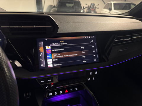 Audi A3 Sportback 35 TFSI S-Line PANO KEYLESS SFEER VOL'