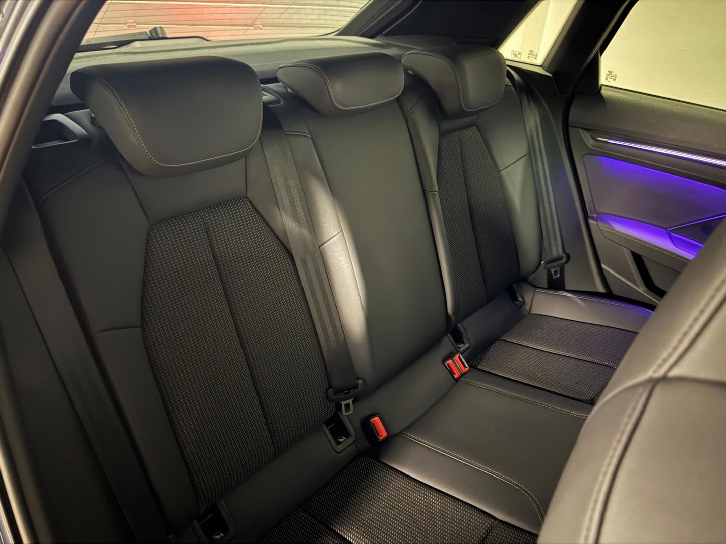 Audi A3 Sportback 35 TFSI S-Line PANO KEYLESS SFEER VOL'