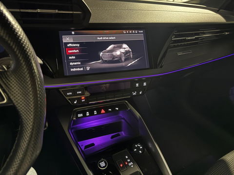 Audi A3 Sportback 35 TFSI S-Line PANO KEYLESS SFEER VOL'