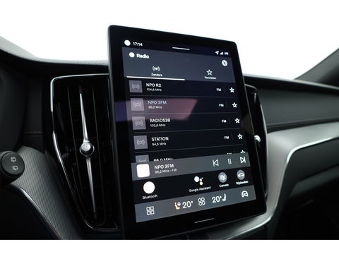 Volvo XC60 T8 Plug-in hybrid Ultra Black Edition | Facelift | Pano | HUD | Harman Kardon | Memory Seats | Pilot Assist | 360cam