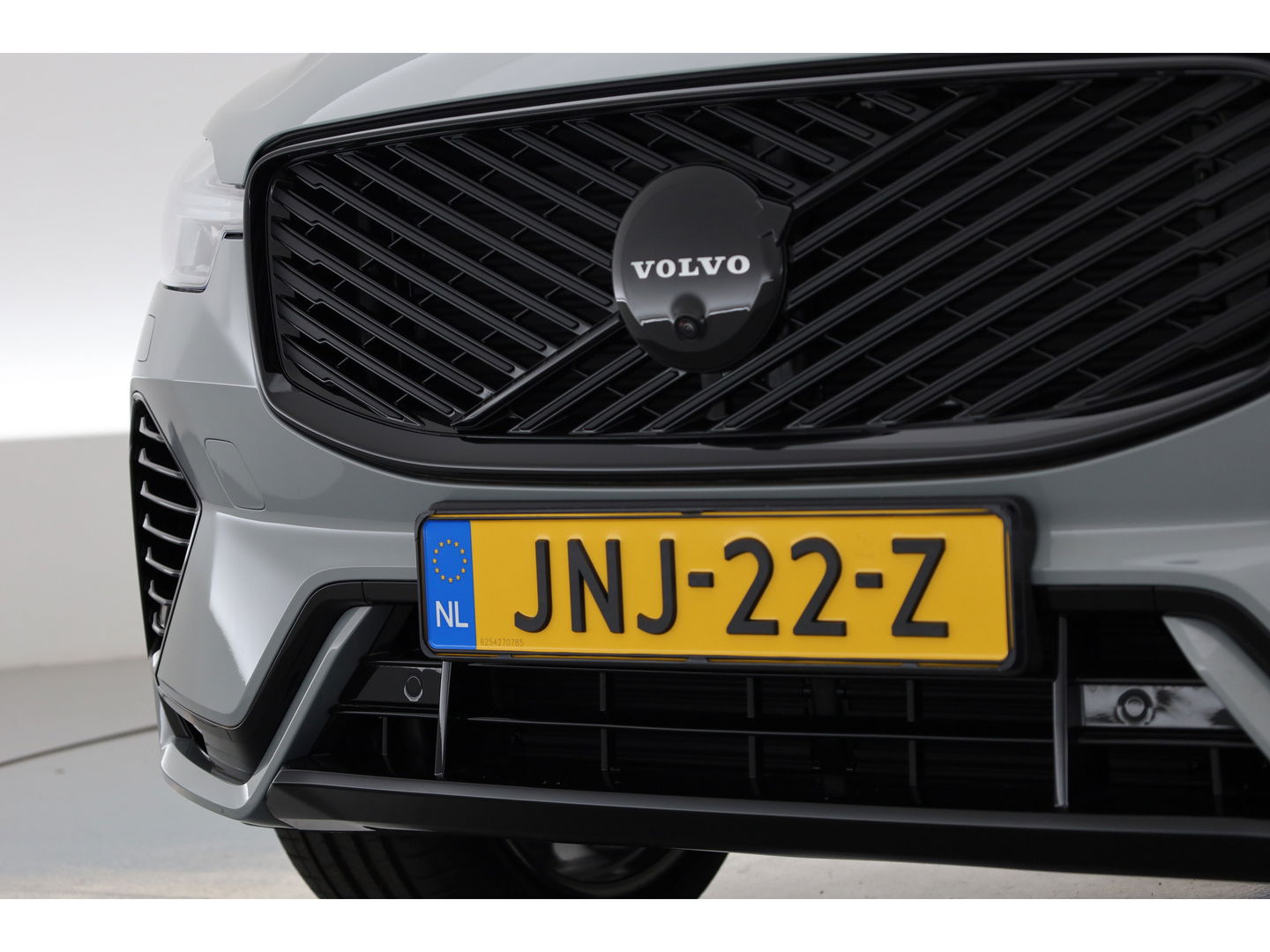 Volvo XC60 T8 Plug-in hybrid Ultra Black Edition | Facelift | Pano | HUD | Harman Kardon | Memory Seats | Pilot Assist | 360cam