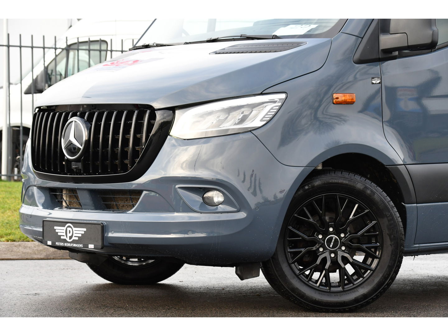 Mercedes-Benz Sprinter 315 1.9 CDI L2H2 FWD AMG Edition Adaptieve Cruise, 360 Camera, LED, Carplay, NAVI, Sensoren, Automaat, 150pk, Uniek! VERKOCHT...!