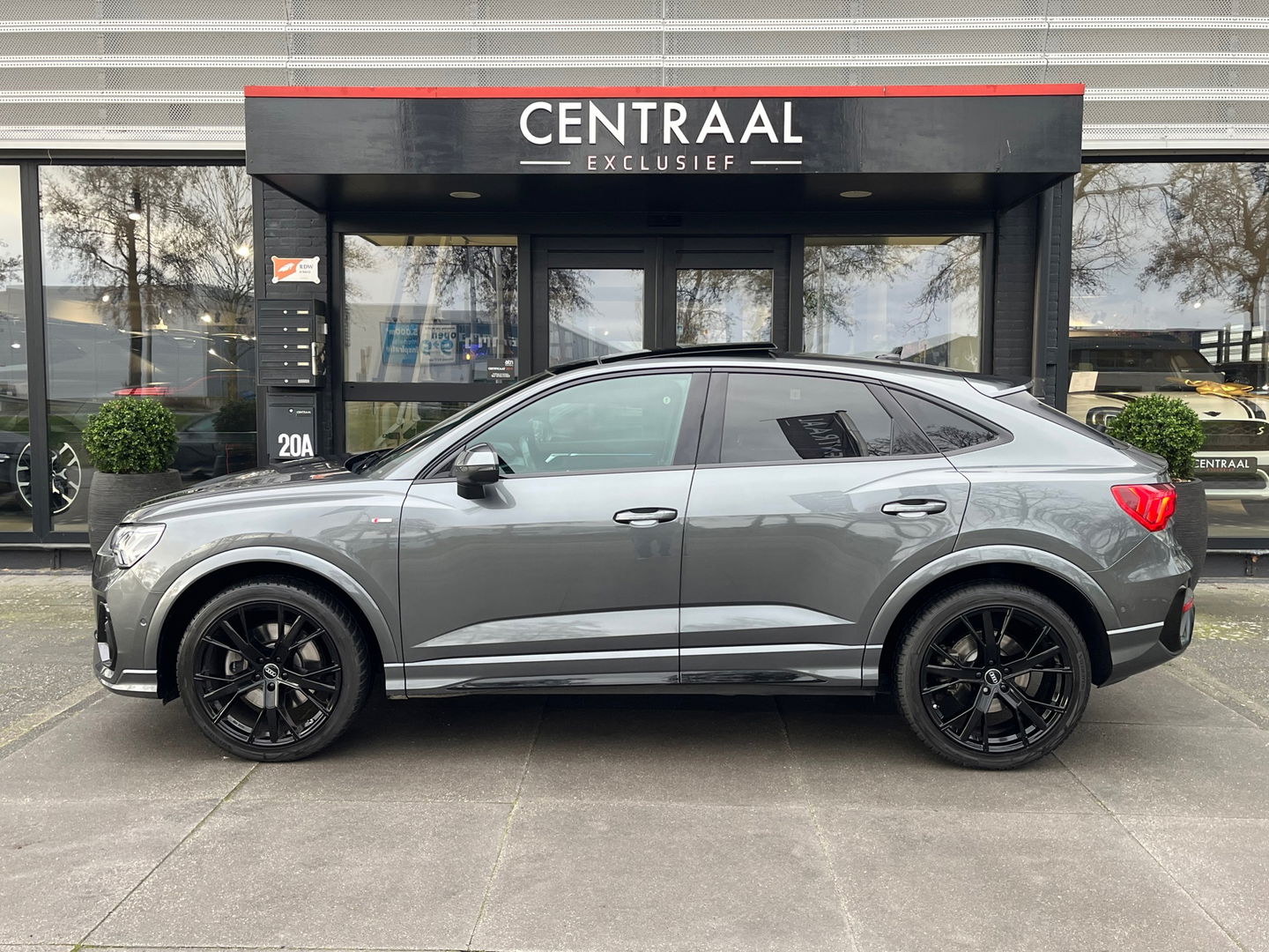 Audi Q3 Sportback 45 TFSI Quattro S-Line|Pano|ACC|Matrix|360Camera|Keyless|Ambient Light|Virtual Cockpit|230PK