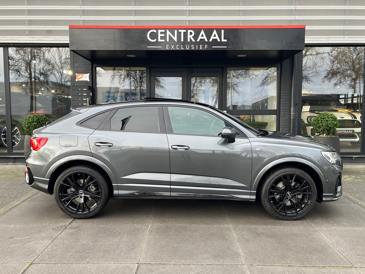 Audi Q3 Sportback 45 TFSI Quattro S-Line|Pano|ACC|Matrix|360Camera|Keyless|Ambient Light|Virtual Cockpit|230PK