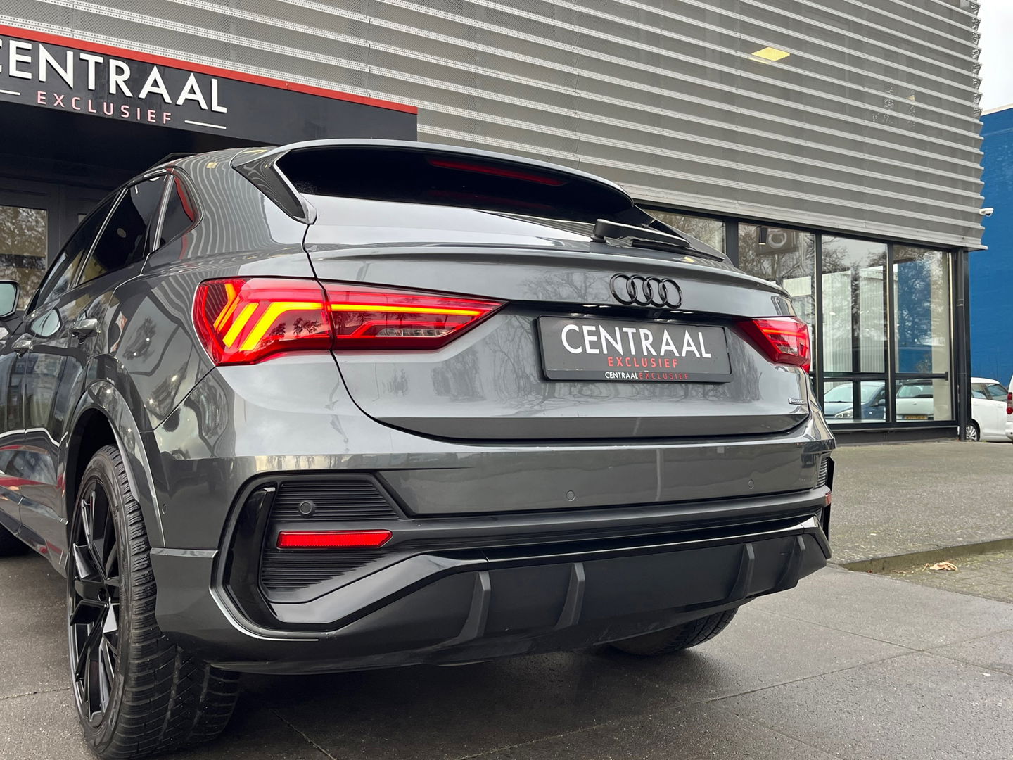 Audi Q3 Sportback 45 TFSI Quattro S-Line|Pano|ACC|Matrix|360Camera|Keyless|Ambient Light|Virtual Cockpit|230PK