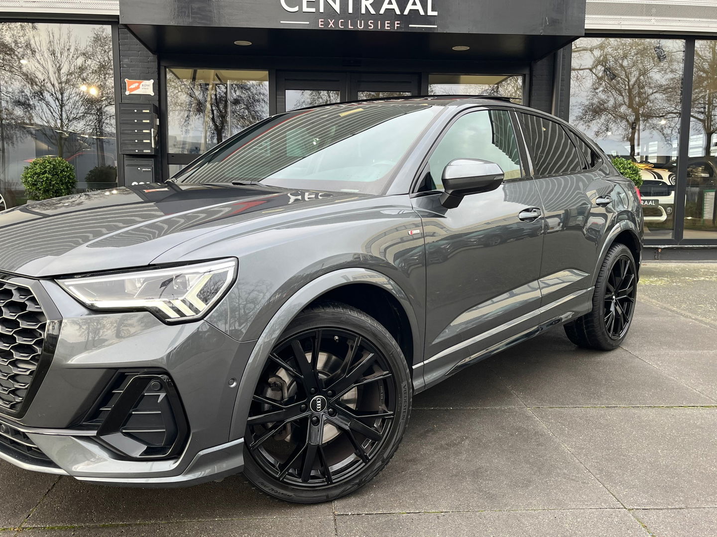 Audi Q3 Sportback 45 TFSI Quattro S-Line|Pano|ACC|Matrix|360Camera|Keyless|Ambient Light|Virtual Cockpit|230PK