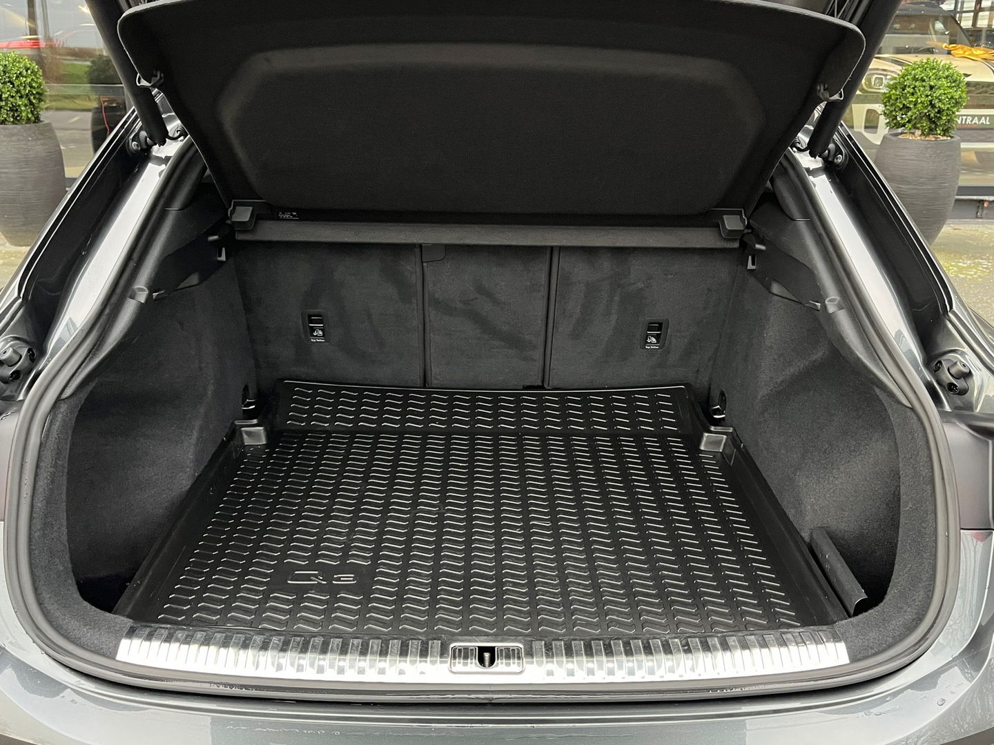 Audi Q3 Sportback 45 TFSI Quattro S-Line|Pano|ACC|Matrix|360Camera|Keyless|Ambient Light|Virtual Cockpit|230PK