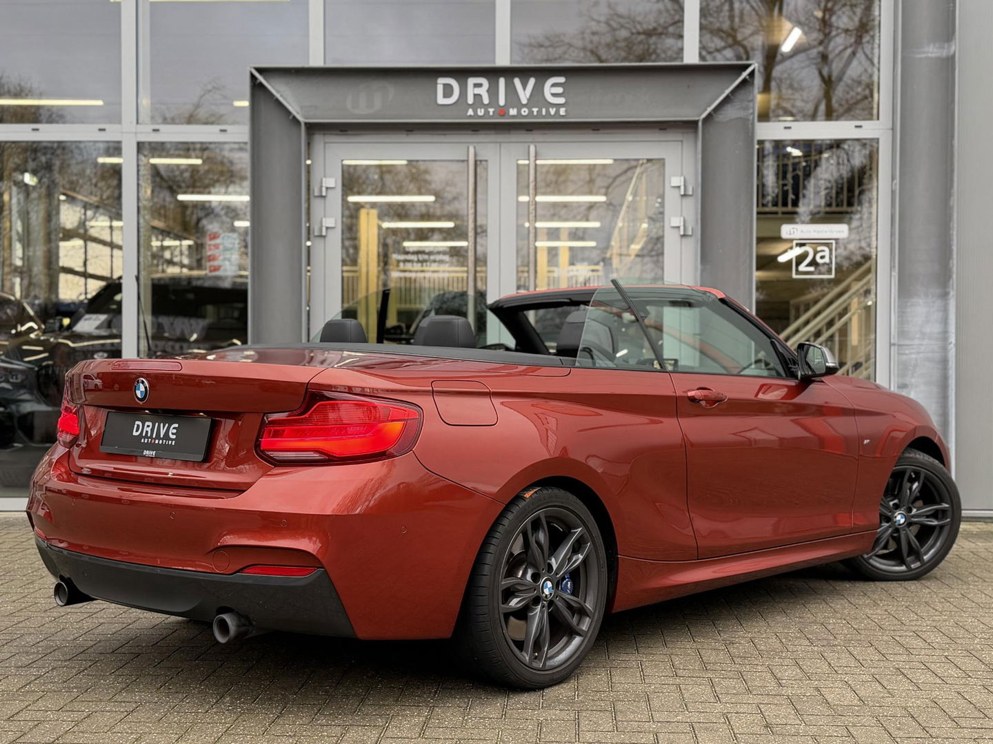 BMW 2 Serie Cabrio M240i High Ex. M-Sport Plus |Full Option|Orgineel NL|Dealer onderhouden