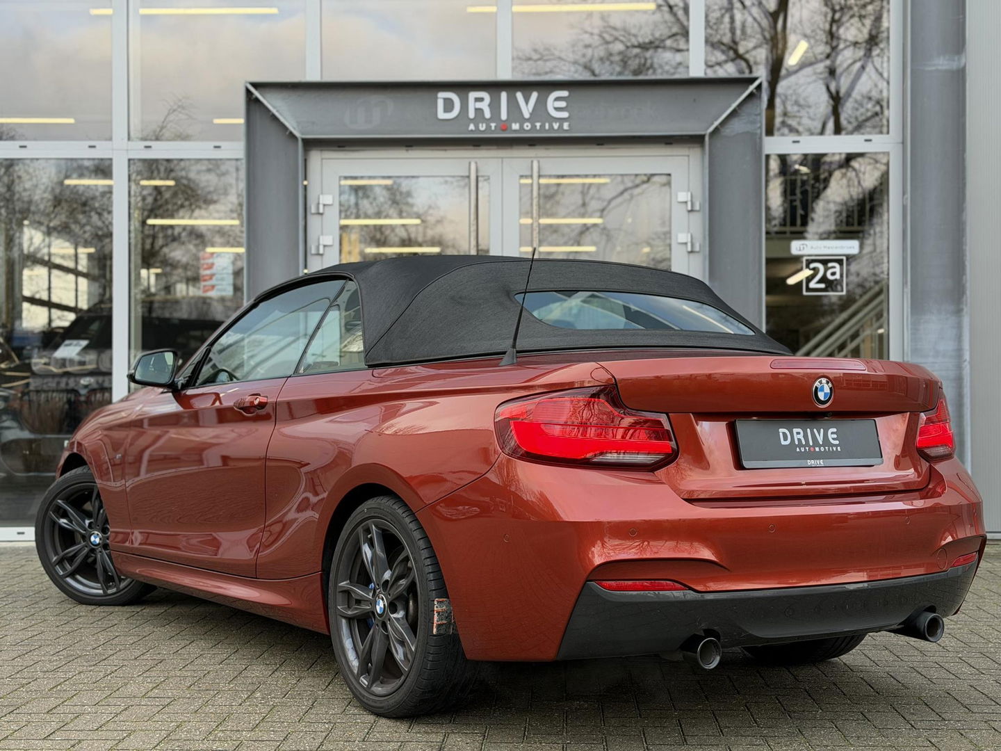 BMW 2 Serie Cabrio M240i High Ex. M-Sport Plus |Full Option|Orgineel NL|Dealer onderhouden
