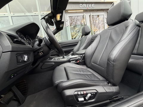 BMW 2 Serie Cabrio M240i High Ex. M-Sport Plus |Full Option|Orgineel NL|Dealer onderhouden