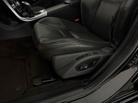 Volvo V60 2.4 D6 Twin Engine R-Design | 221PK | Pano | Memory | Clima | Adap.Cruise | Camera | Navi | Trekh. | Stoelverw.