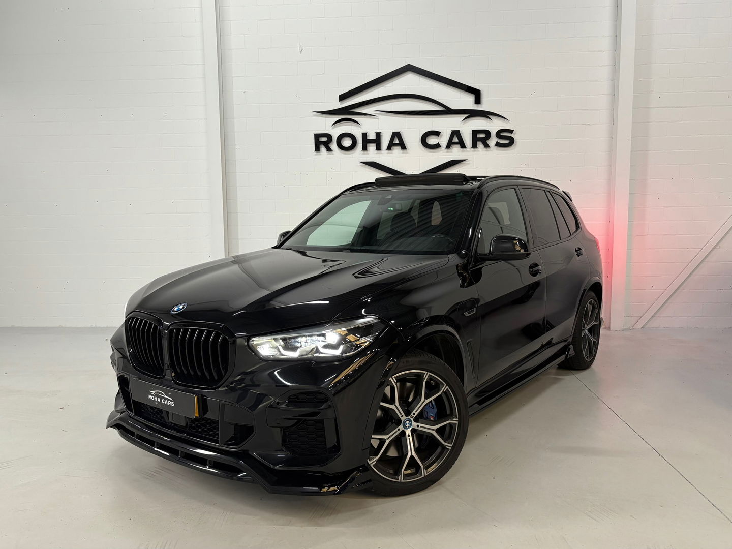 BMW X5 XDrive45e High Executive, Pano, Luchtvering, BTW