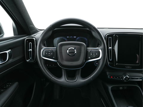 Volvo XC40 1.5 T5 Recharge Business Pro ( PLUG-IN ) (INCL-BTW) *AUT | NAVI-FULLMAP | DIGI-COCKPIT | CLIMA | KEYLESS | DAB | HEATED-SPORTSEATS | FULL-LED | ADAPTIVE-CRUISE | CAMERA | 18'' ALU*