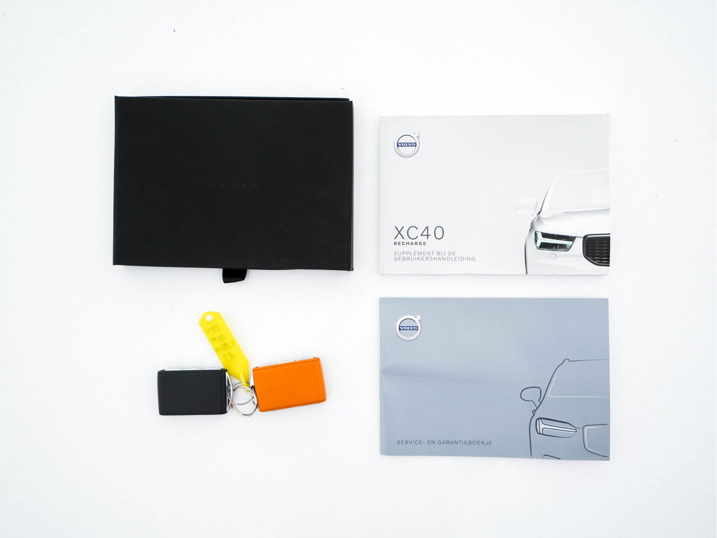 Volvo XC40 1.5 T5 Recharge Business Pro ( PLUG-IN ) (INCL-BTW) *AUT | NAVI-FULLMAP | DIGI-COCKPIT | CLIMA | KEYLESS | DAB | HEATED-SPORTSEATS | FULL-LED | ADAPTIVE-CRUISE | CAMERA | 18'' ALU*