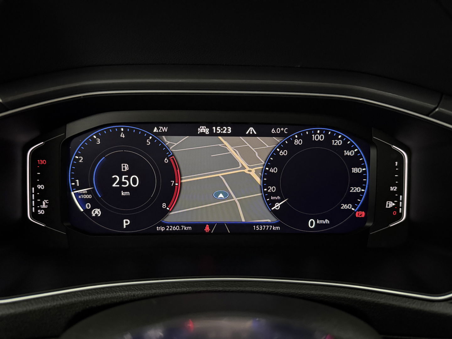 Volkswagen T-Roc 1.5 TSI R-Line | Pano | Sfeer | Virtual | Trekh. | Carplay | Adap. Cruise | Navi | NAP