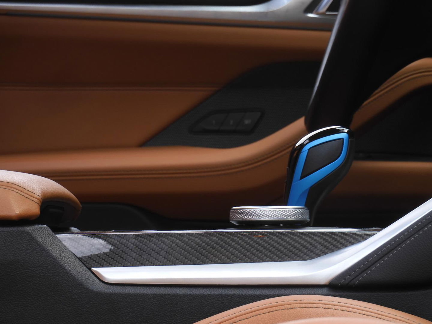 BMW i4 M50 M-SPORT/ KUIPSTOELEN/ SCHUIFDAK/ 20INCH/ HUD