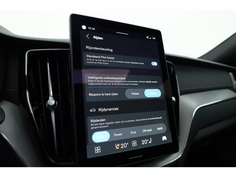 Volvo XC60 T8 Plug-in hybrid Ultra Black Edition | Facelift | Pano | HUD | Harman Kardon | Memory Seats | Pilot Assist | 360cam