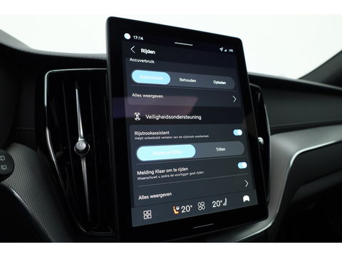 Volvo XC60 T8 Plug-in hybrid Ultra Black Edition | Facelift | Pano | HUD | Harman Kardon | Memory Seats | Pilot Assist | 360cam