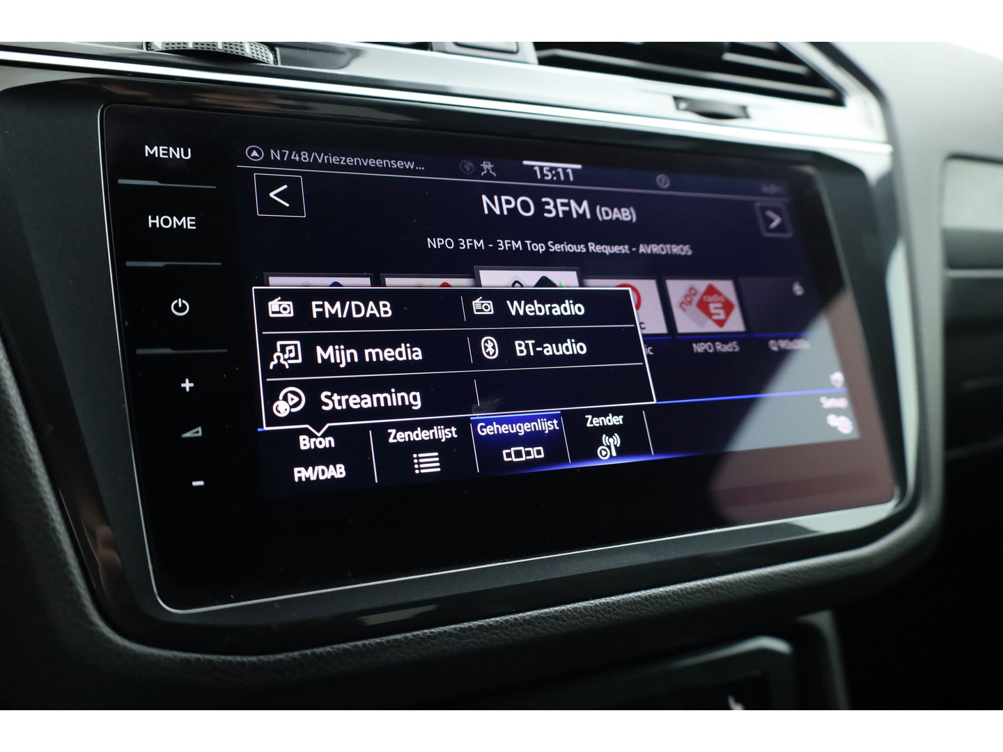 Volkswagen Tiguan 1.5 TSI R-Line | Adapt. Cruise | Trekhaak | CarPlay | Navi | IQ. Light | All Season | Stoelverw. | Keyless