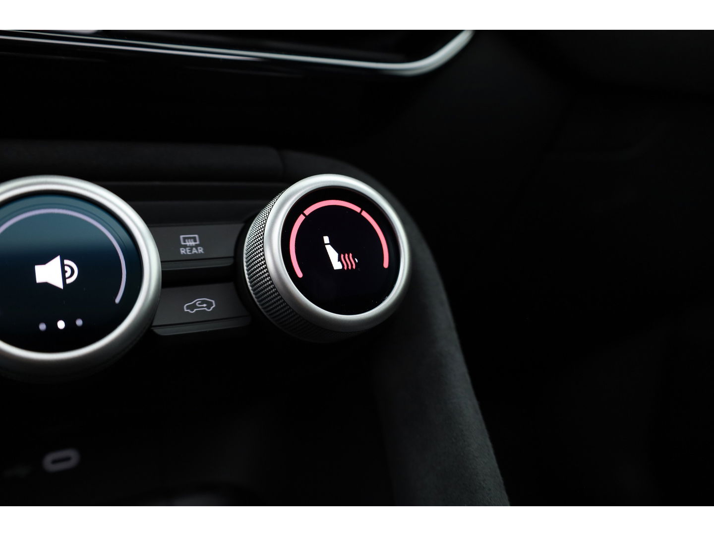 Škoda Kodiaq 1.5 TSI PHEV Sportline Business | Apple CarPlay & Android Auto | Pano | Adapt. Cruise | Trekhaak | Memory | 360cam | Dodehoekdetector