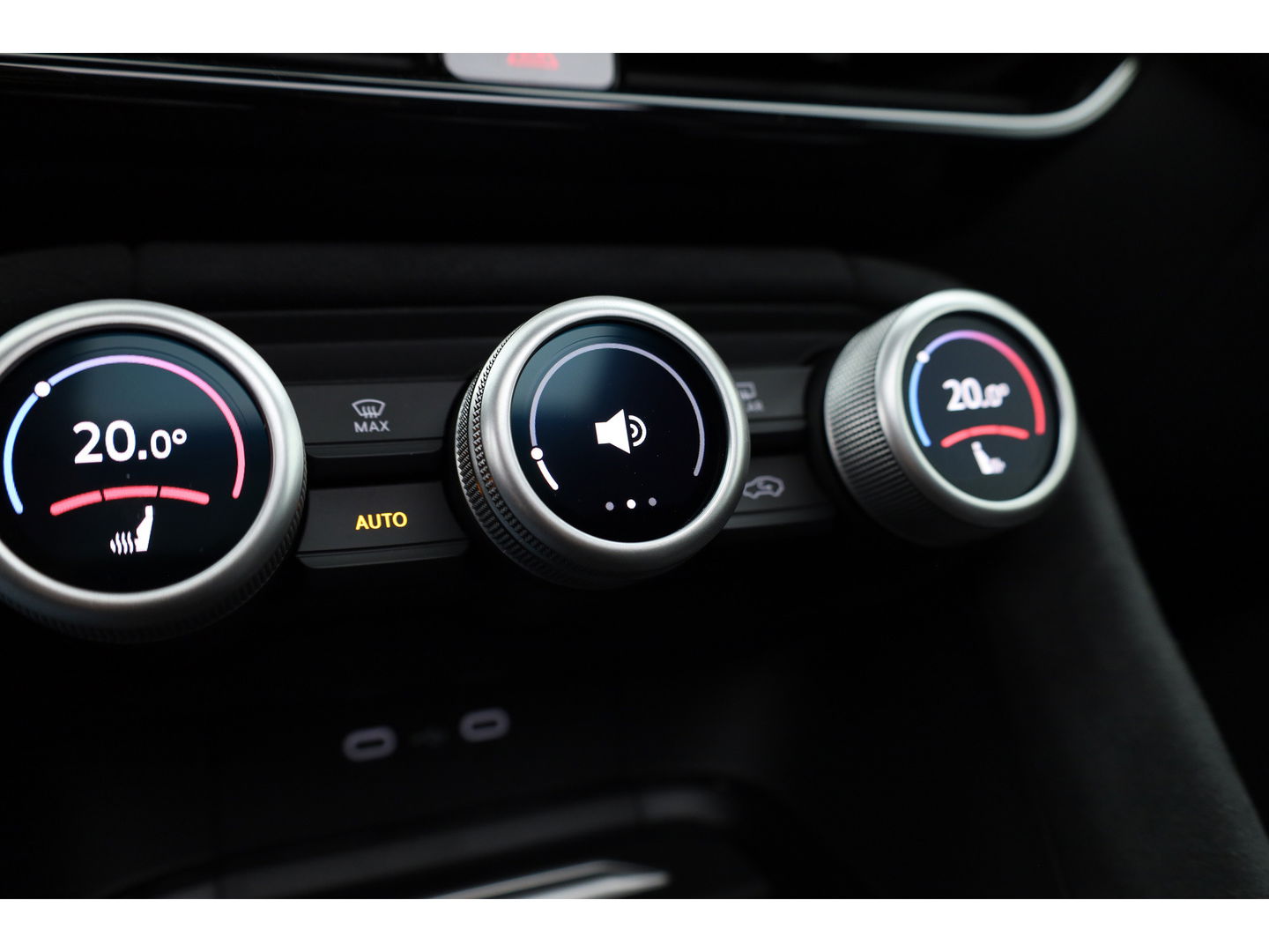 Škoda Kodiaq 1.5 TSI PHEV Sportline Business | Apple CarPlay & Android Auto | Pano | Adapt. Cruise | Trekhaak | Memory | 360cam | Dodehoekdetector