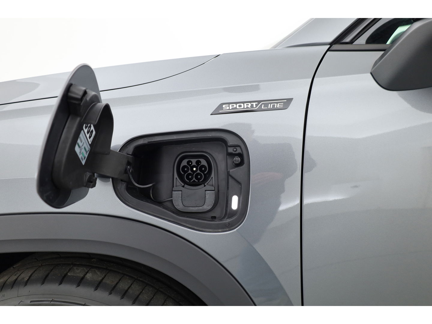 Škoda Kodiaq 1.5 TSI PHEV Sportline Business | Apple CarPlay & Android Auto | Pano | Adapt. Cruise | Trekhaak | Memory | 360cam | Dodehoekdetector