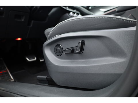 Škoda Kodiaq 1.5 TSI PHEV Sportline Business | Apple CarPlay & Android Auto | Pano | Adapt. Cruise | Trekhaak | Memory | 360cam | Dodehoekdetector