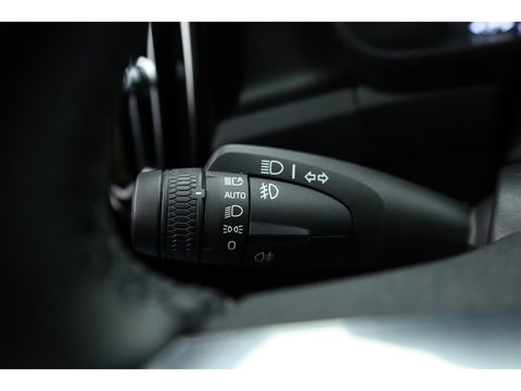 Volvo XC40 1.5 T5 Plug-in hybrid Core Bright | Facelift | ACC | 360 camera | Elek. Stoelen | Blis | Stoel + stuurverw. | Tailord Wool