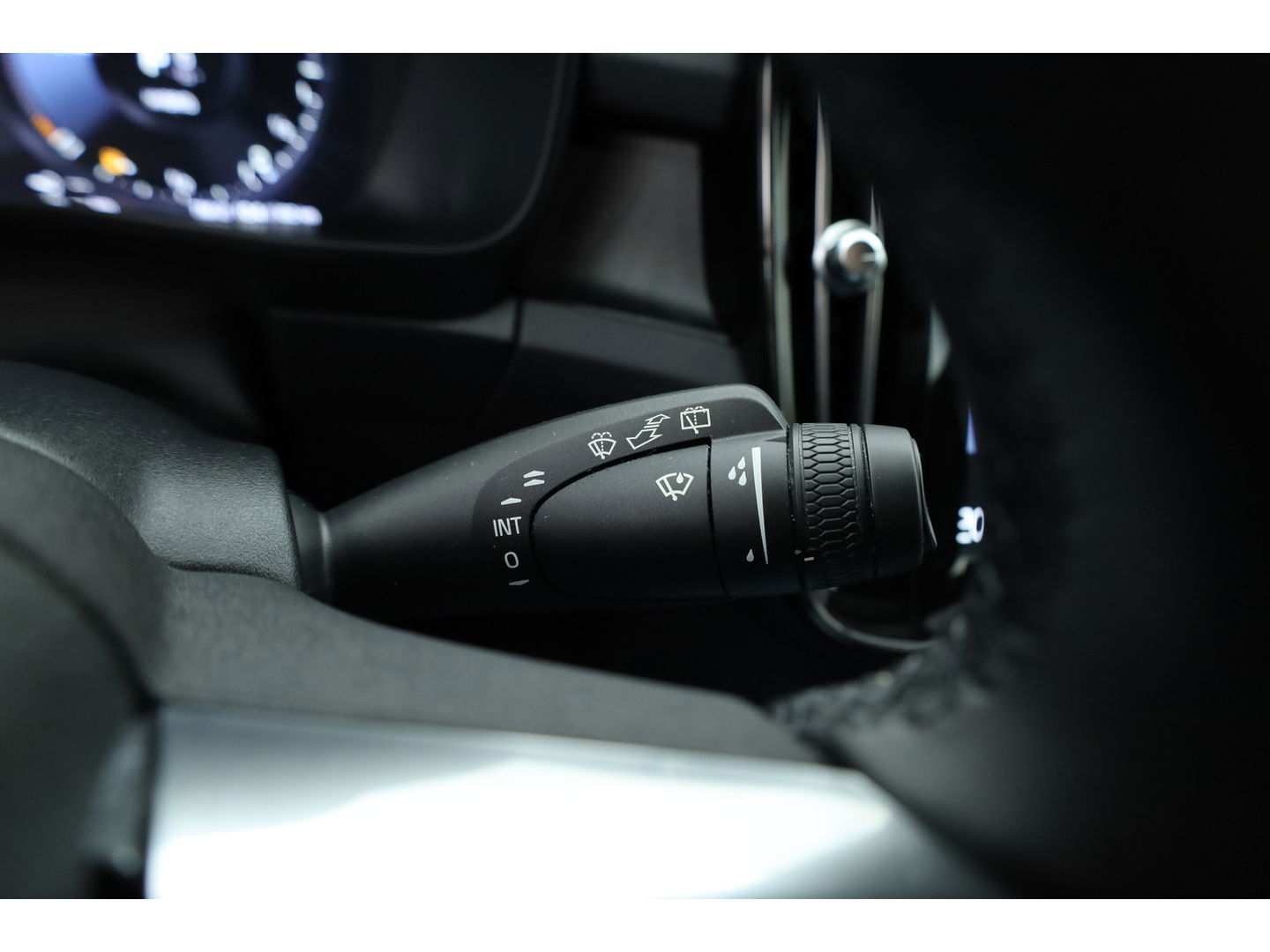 Volvo XC40 1.5 T5 Plug-in hybrid Core Bright | Facelift | ACC | 360 camera | Elek. Stoelen | Blis | Stoel + stuurverw. | Tailord Wool